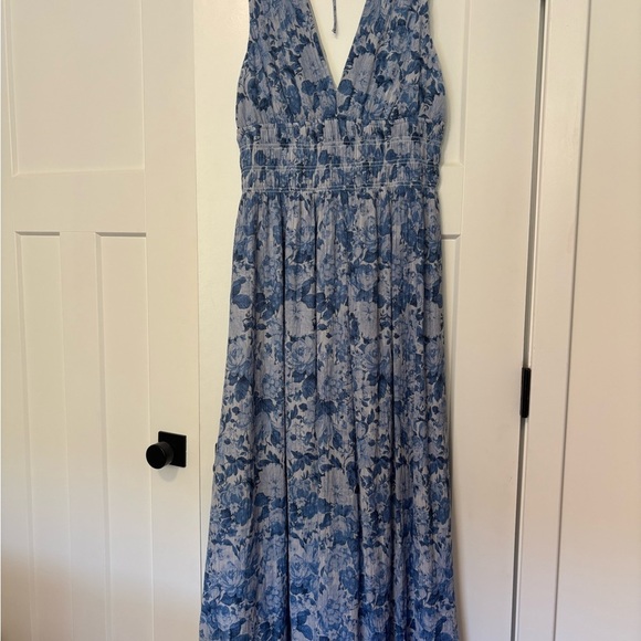 🌿 Abercrombie & Fitch Crinkle Smocked Waist Maxi Dress – Large Tall (NWOT) - Picture 7 of 11